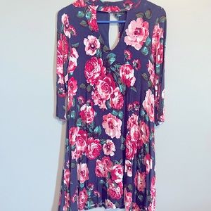 Floral Sleeved Dress 🌸